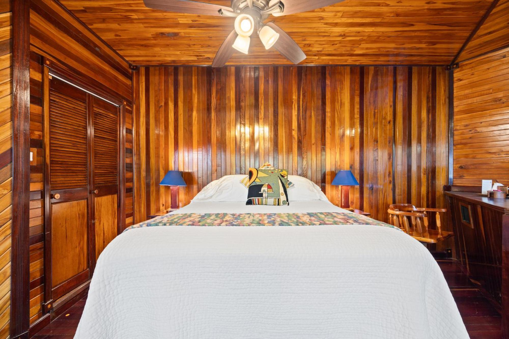 Tambor Tropical Beach Resort- Adults Only Phòng bức ảnh